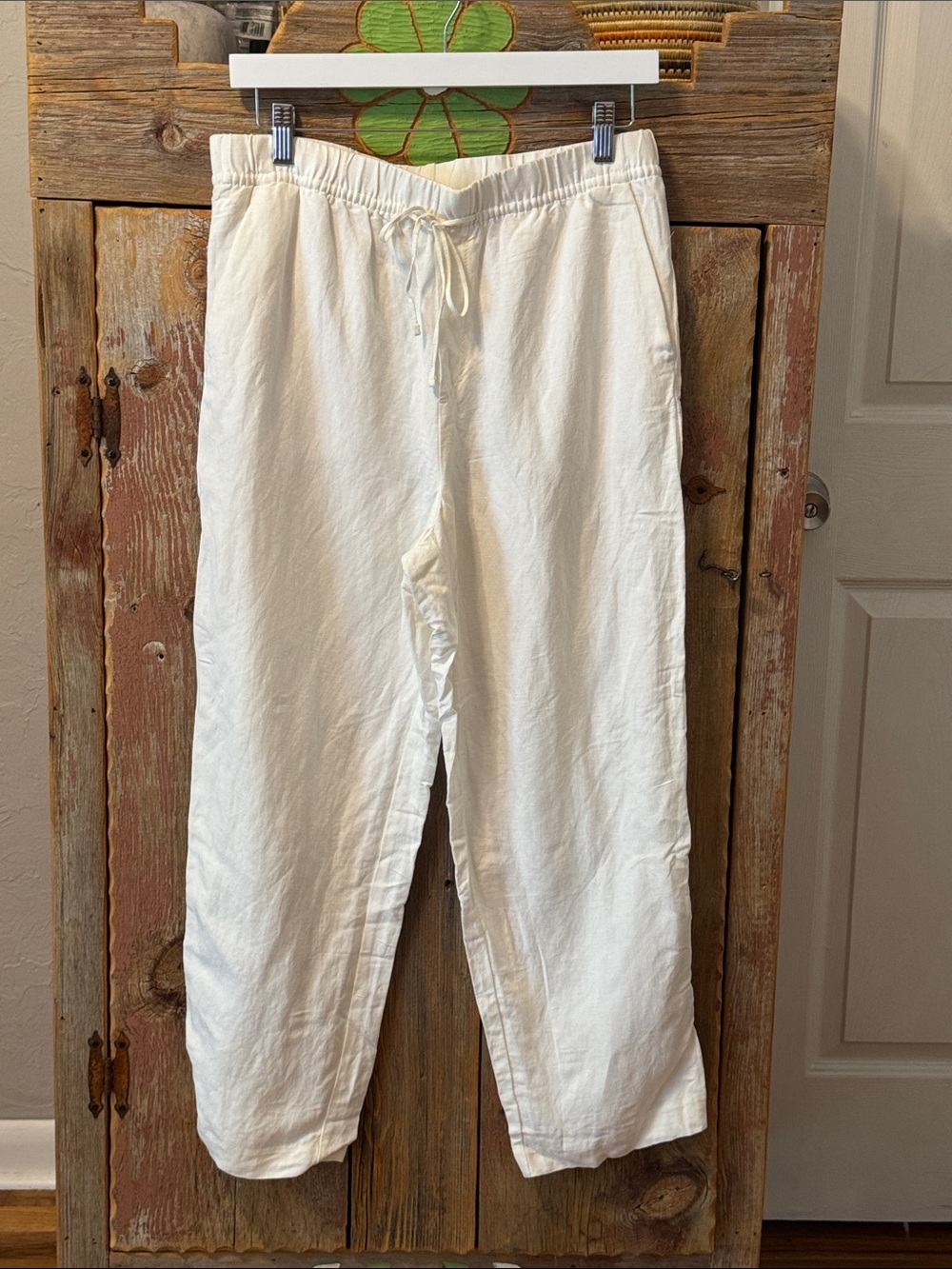 H&M Women’s White Linen Drawstring Pants size medium, pockets